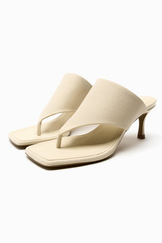 HIGH-HEEL LEATHER SANDALS WITH TOE DIVIDER